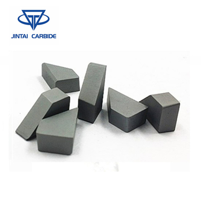 Partes movibles soldados del carburo de tungsteno de la extremidad, partes movibles del corte del carburo para las piezas de la herramienta de mano proveedor