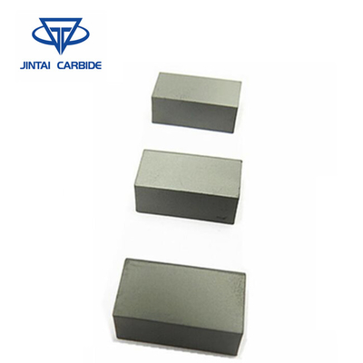 Pedazo del carburo cementado de P10 P20 P30. Extremidades de torneado soldadas estándar del carburo de tungsteno proveedor